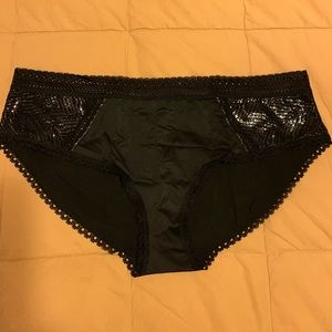NWT Victoria’s Secret Body by Victoria Panties